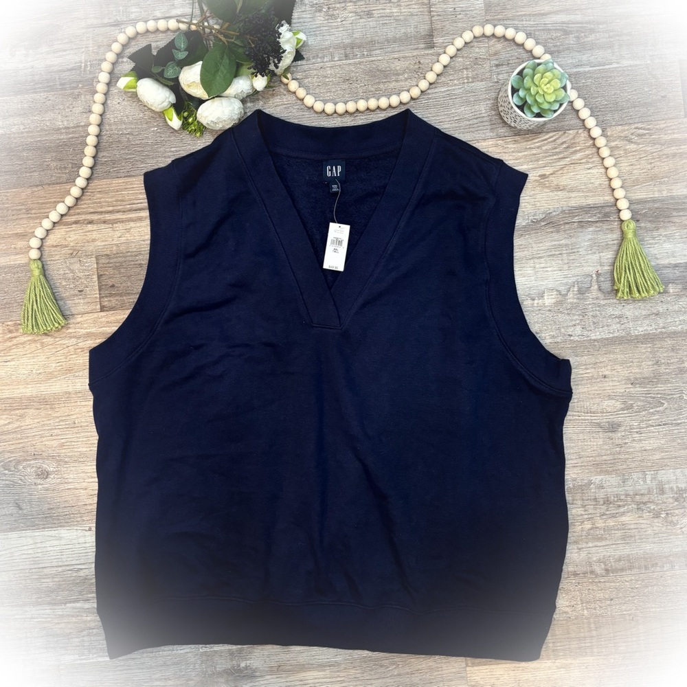Navy Gap vest top